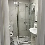 Duplex, 10 Min To Center, Free Parking Apartamento
