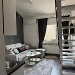 Duplex, 10 Min To Center, Free Parking Сараево