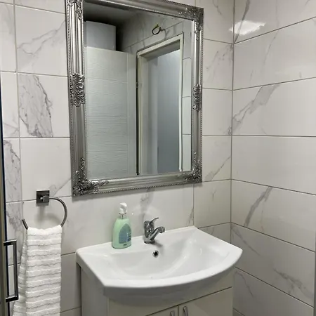 Duplex, 10 Min To Center, Free Parking * Sarajevo